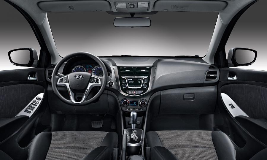 Торпедо Hyundai Solaris (RB) 2014 года  (фото 6 из 10)